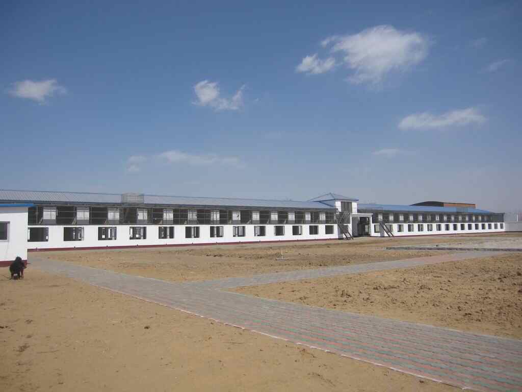 河北唐山坤鹏赛鸽城